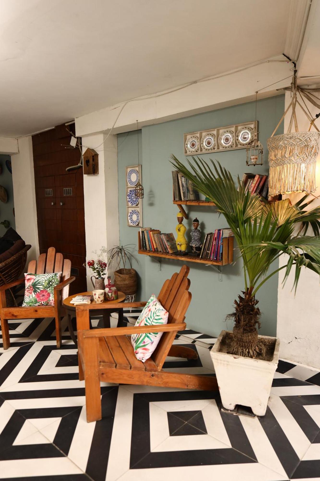 אמריצר The Bougainvillea Bed & Breakfast מראה חיצוני תמונה