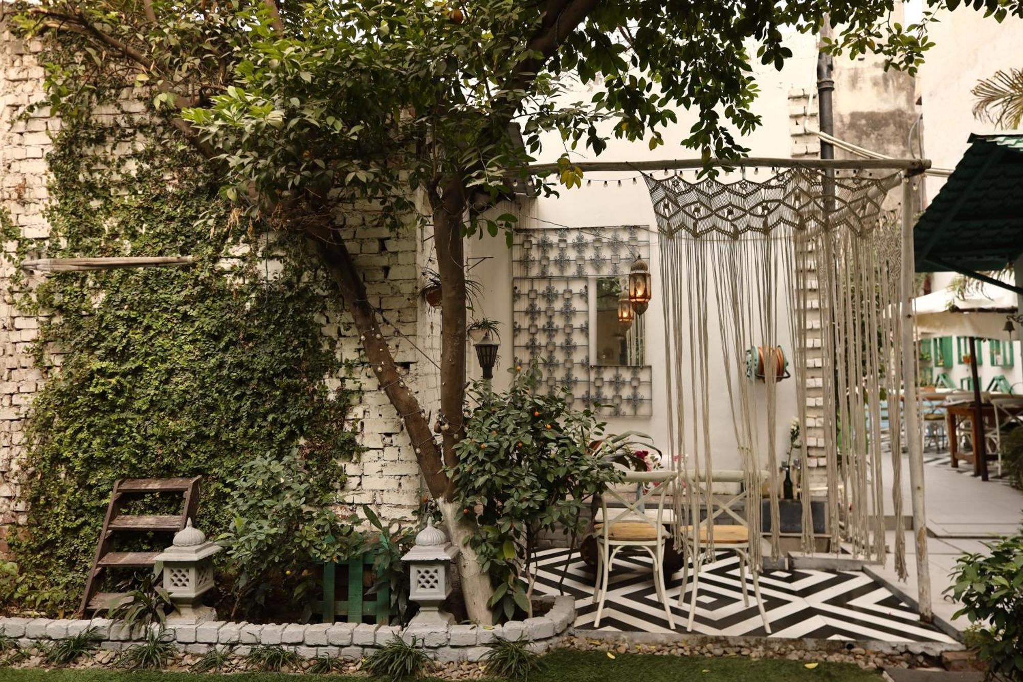 אמריצר The Bougainvillea Bed & Breakfast מראה חיצוני תמונה