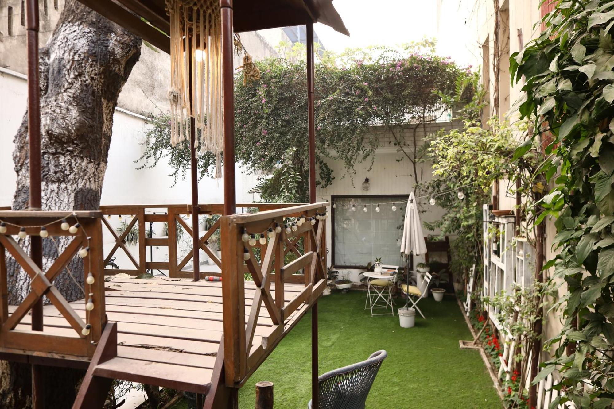 אמריצר The Bougainvillea Bed & Breakfast מראה חיצוני תמונה