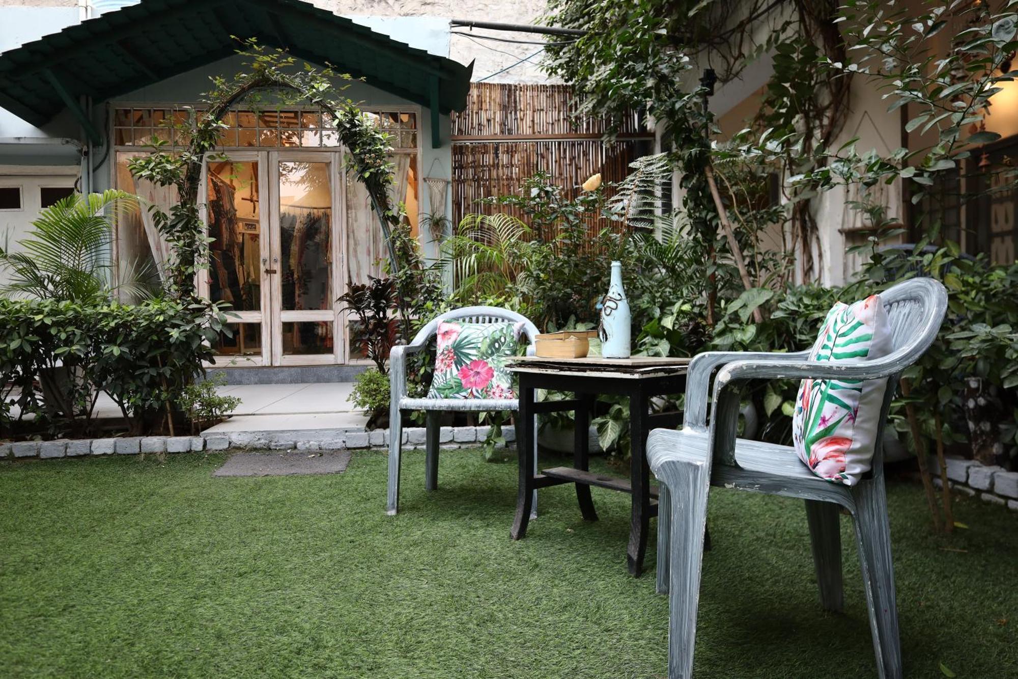 אמריצר The Bougainvillea Bed & Breakfast מראה חיצוני תמונה